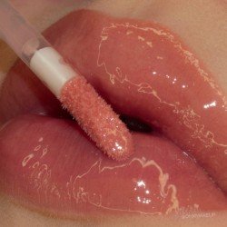 Lipgloss 04 Pinkobello Sugar Powder by Klaudia Cukier Puder Claresa