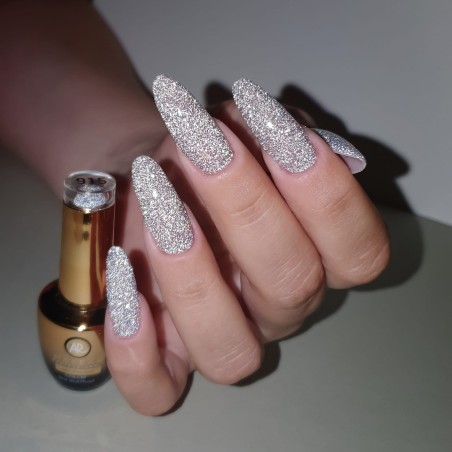 915 White Lady UV Nagellack 8 ml Makear